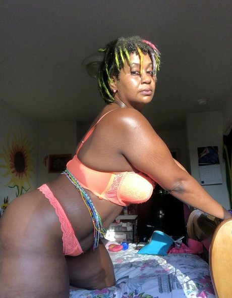 universallovvvve model best archive