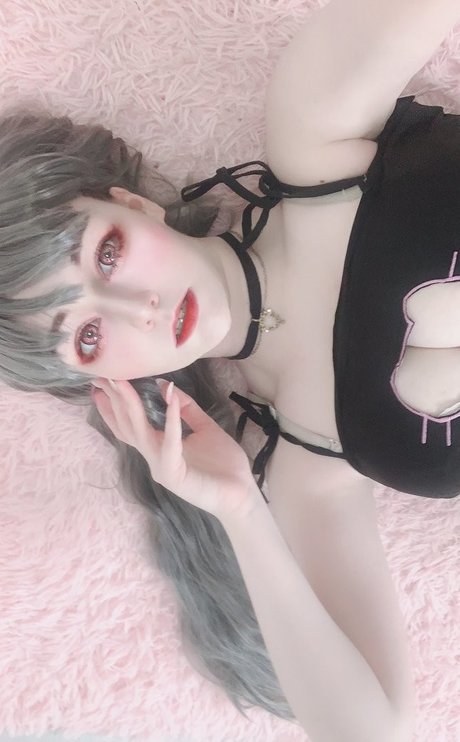 Kamelya chan hd pornstar photos