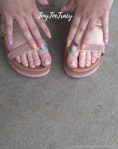 tinytoetracy nude actress archive