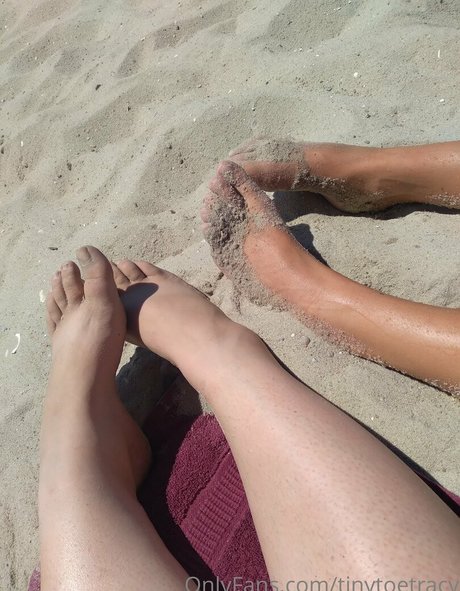 tinytoetracy hot pornstar picture