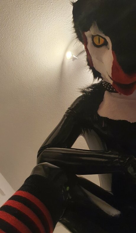 sergnderg pretty actress archive