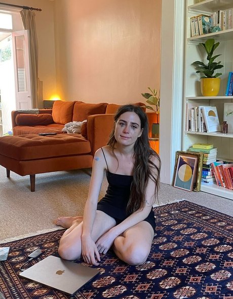 Dodie Clark model erotic galleries