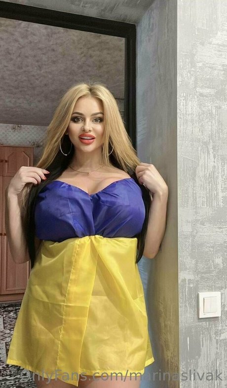 marinaslivak model nude picture