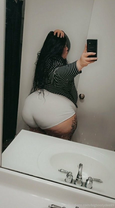 bigbootydee89 star xxx image