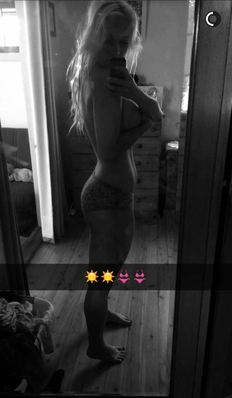 RosieVan art model photo