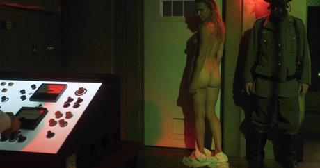 Dominique Swain free actress image