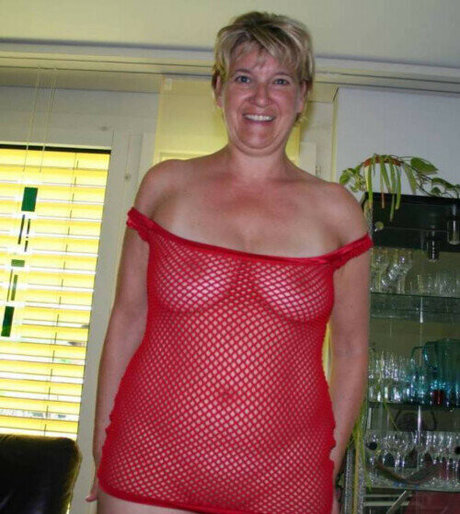 Nipple Alert best model image