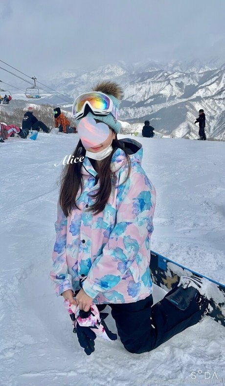 alice monthly fans pornstar beautiful pictures