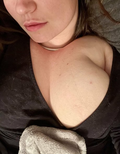 becomingrose naked actress galleries