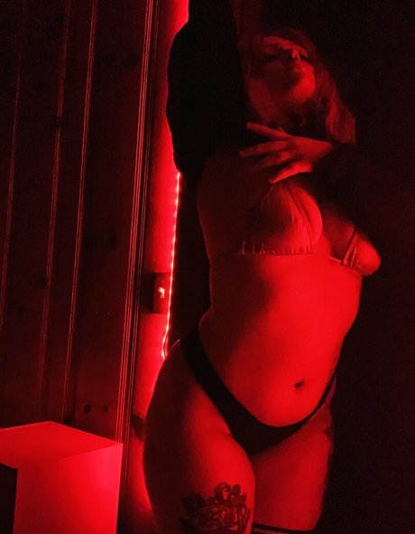 basilbabyy top actress photos