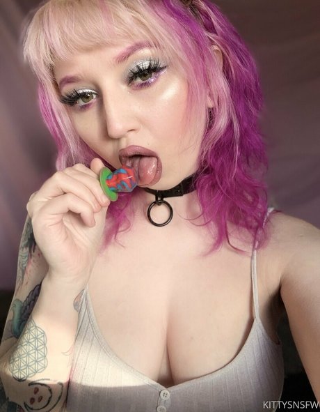 bratownsyou nudes model pics