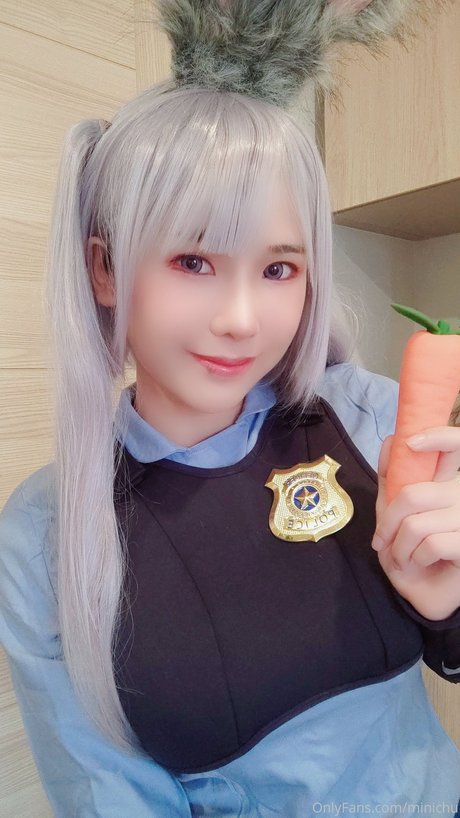 Minichu model pretty pics