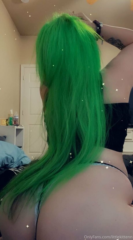 littlekittenn model porn pics