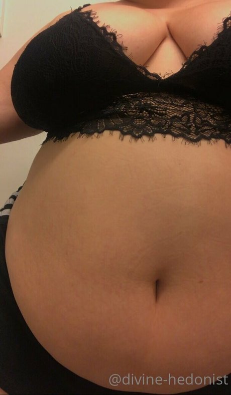 divine hedonist free star hot img