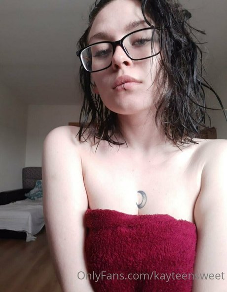 kayteensweet pornstar erotic photos