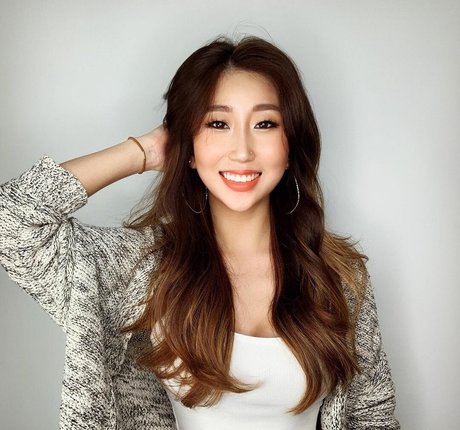 Jinnnyk model beautiful gallery