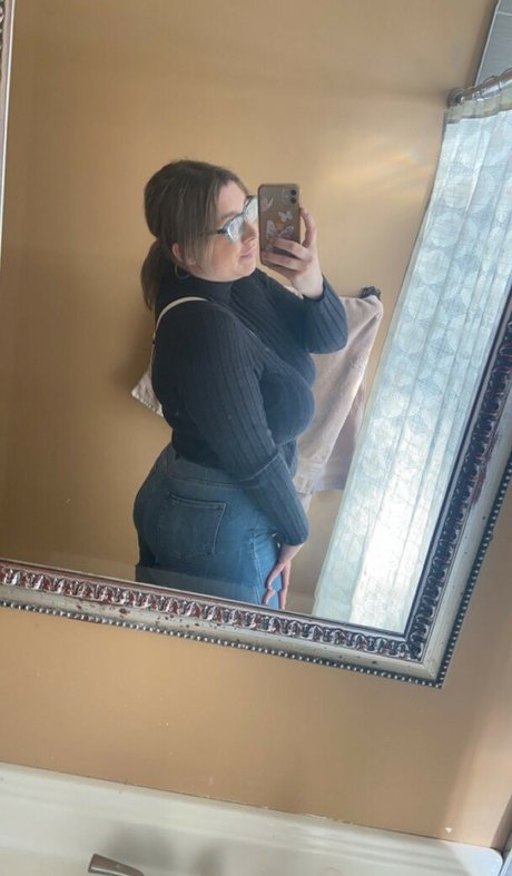 baddiealexaaa hot pornstar img