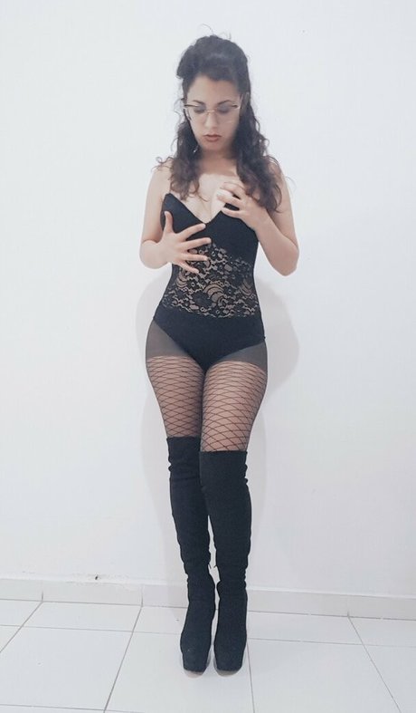 lizkiss1 art actress pictures