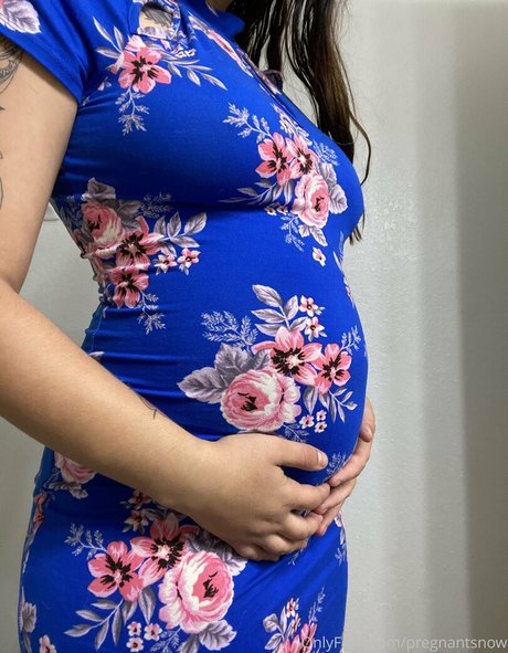 pregnantsnow star adult pics