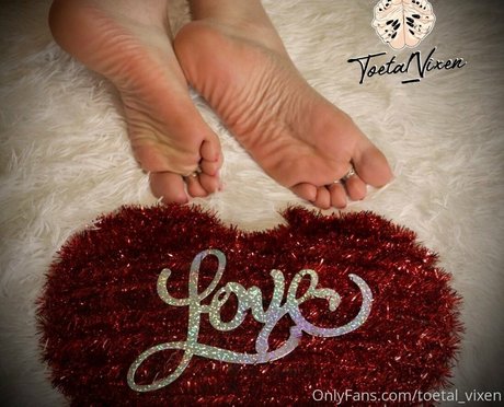 toetal vixen nude actress images