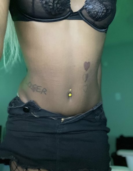 mom daughter onlyfans nude photos