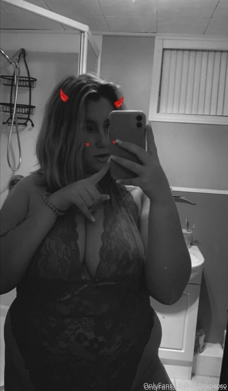 toothfairyxox star high quality image