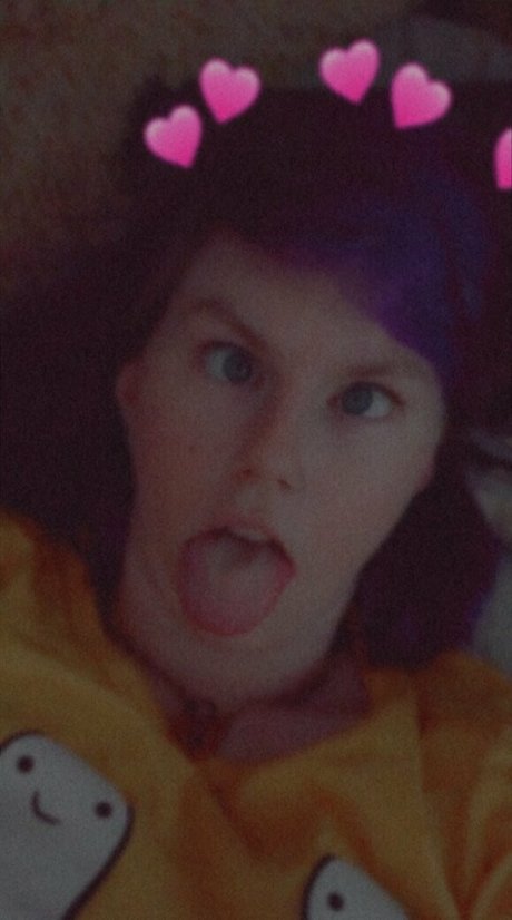 petiteivy erotic pornstar gallery