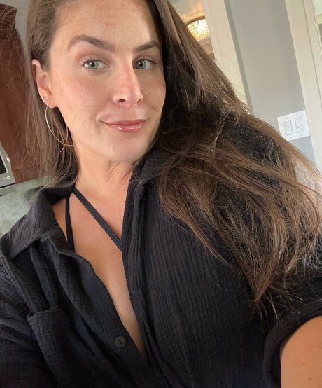 youcancallmelt model nude galleries