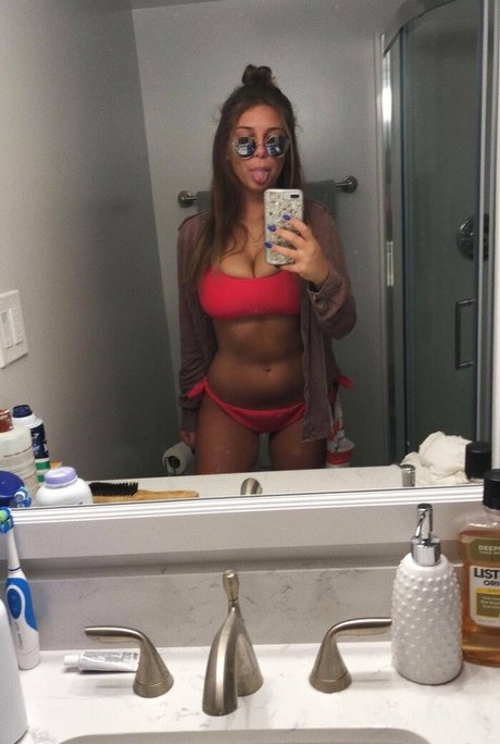 Cassandra Spano perfect model archive