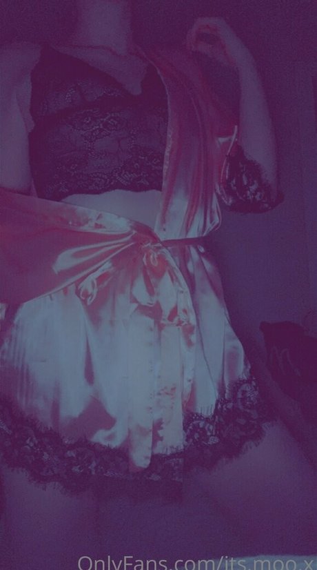 its moo x beautiful pornstar picture