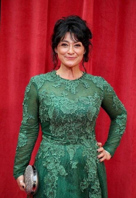 Natalie J Robb hd actress photo