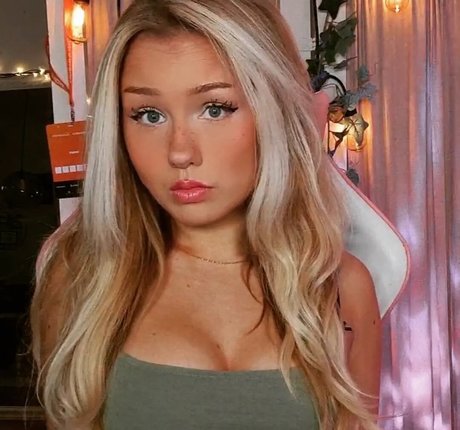 ImSoff beautiful pornstar gallery