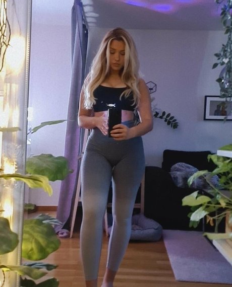 ImSoff sex pornstar pics