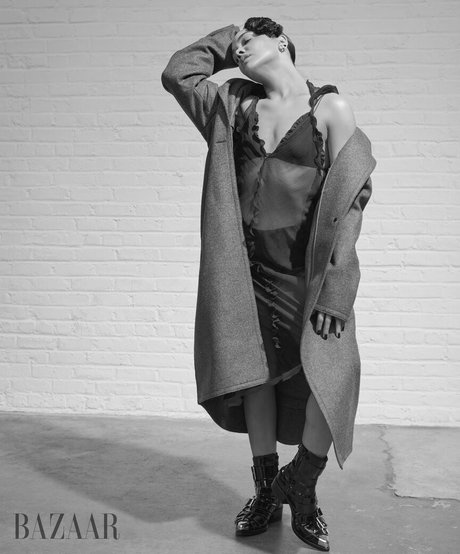 Tessa Thompson star naked picture