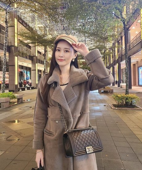 Vanessa Only4567 star naked photos