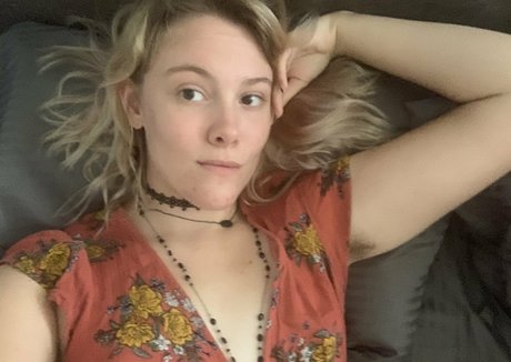 little doe perfect pornstar gallery