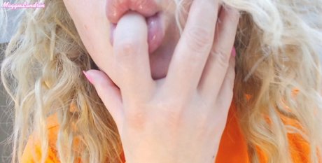 maggielandrin pornographic model img