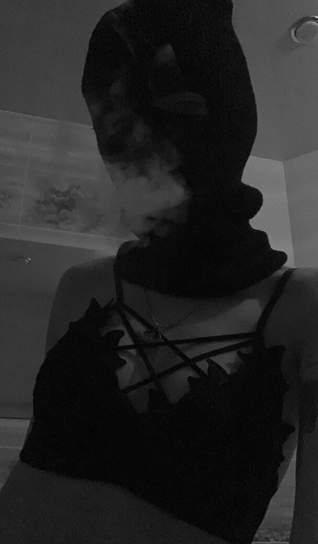 swimming pool onlyfans nudes photo