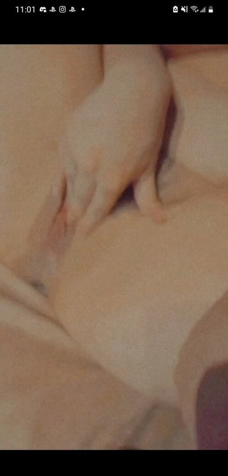 Dreianova porn model picture