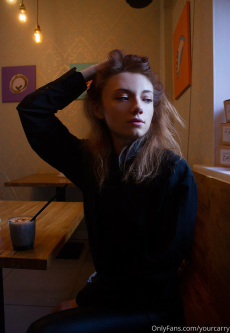 yourcarry nude pornstar picture