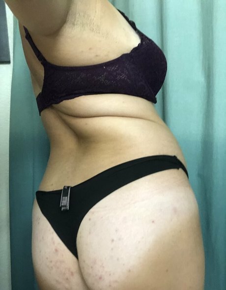 missviolet96 model sex gallery