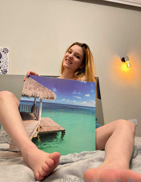 alexisfoxxie free star archive