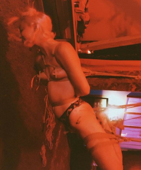 alittle vampy Profile pic