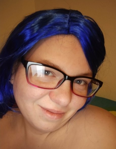 rnbwdsh star erotic image