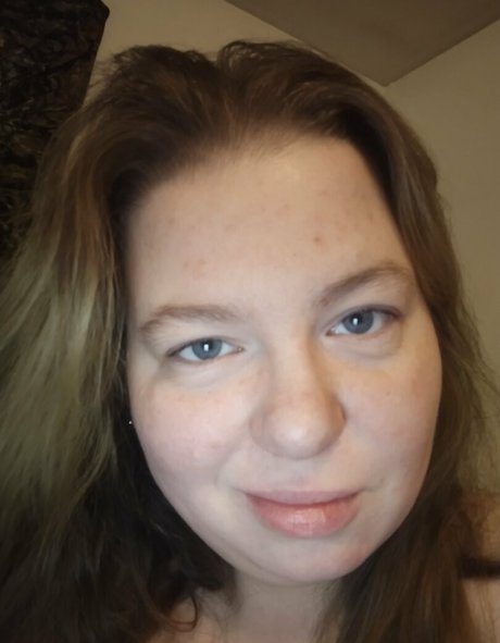 rnbwdsh model erotic pictures