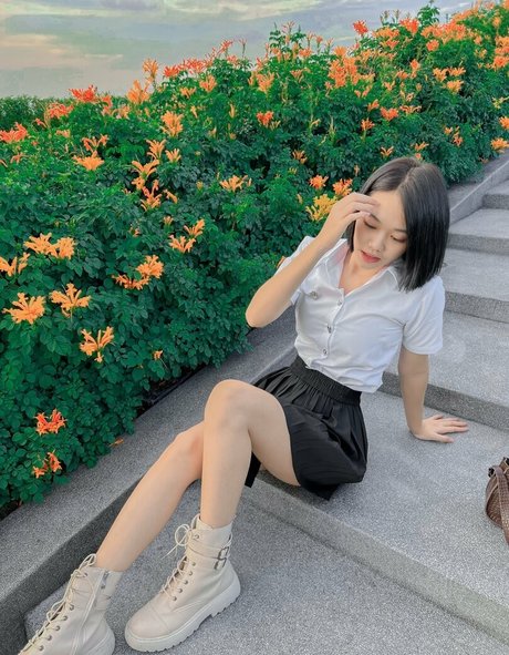 ragisan model sexy gallery