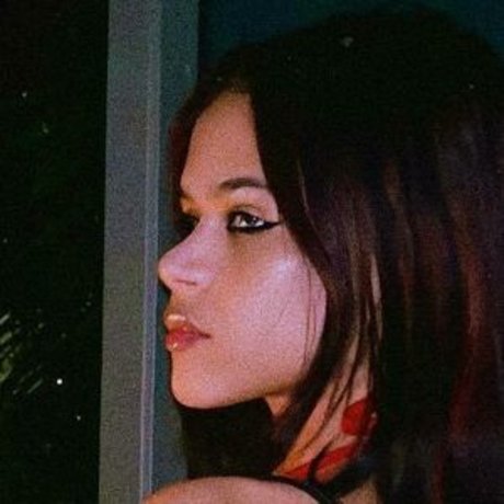 scarletsblade beautiful actress photo