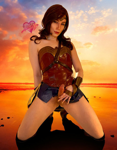 luciamaya pretty actress picture