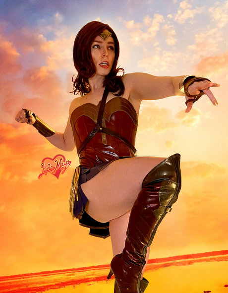 luciamaya nude model photo