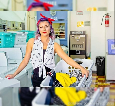 thegamerdomme erotic model photo